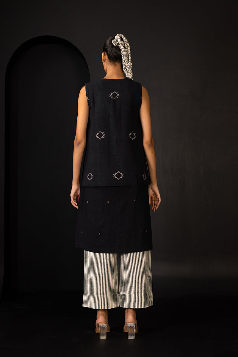 Black dholki tunic