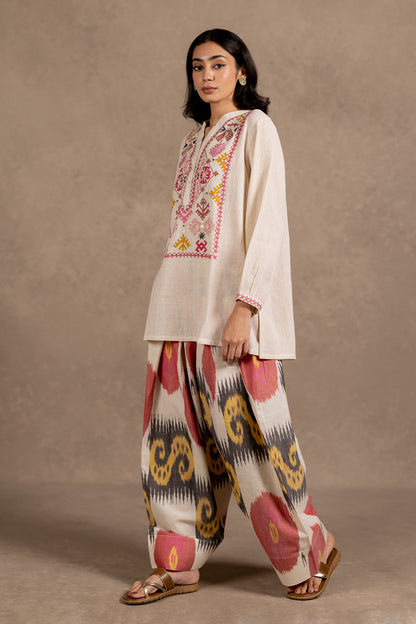 Sutra - Hand Embroidered Set