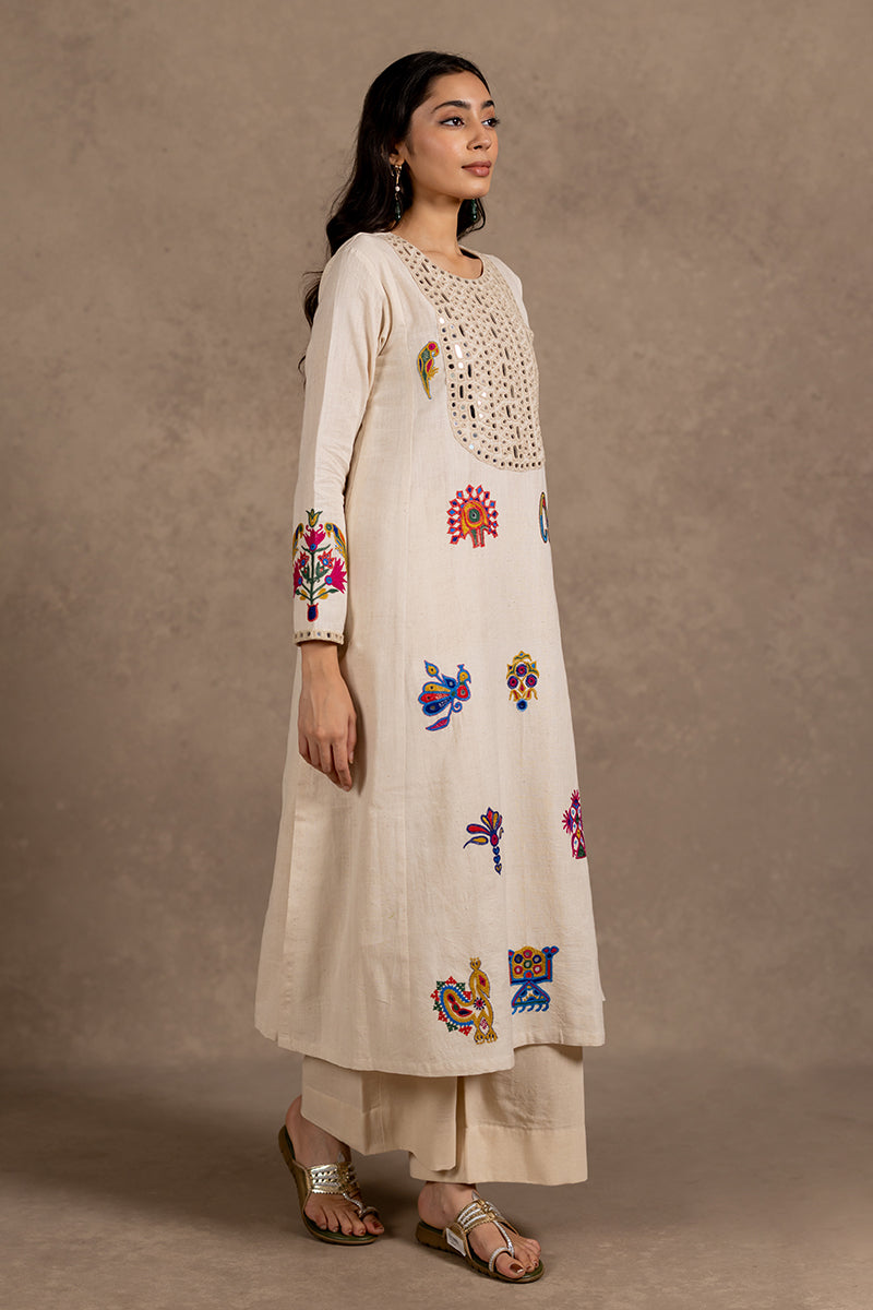 Rang - Off-white Hand Embroidered Kurta