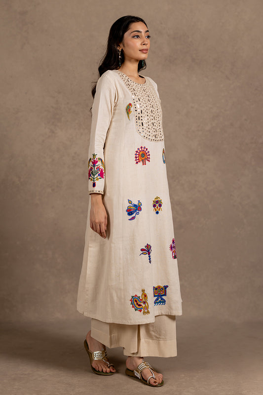 Rang - Off-white Hand Embroidered Kurta