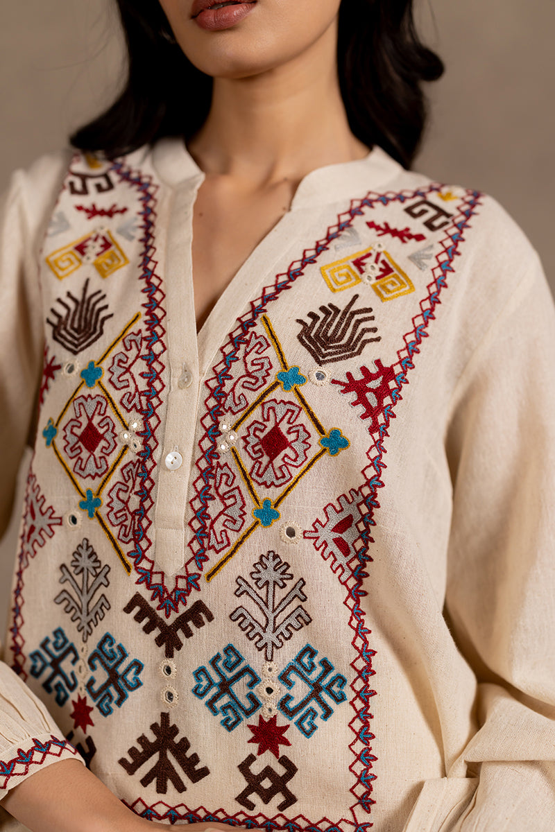 Dhaaga - Hand Embroidered Set