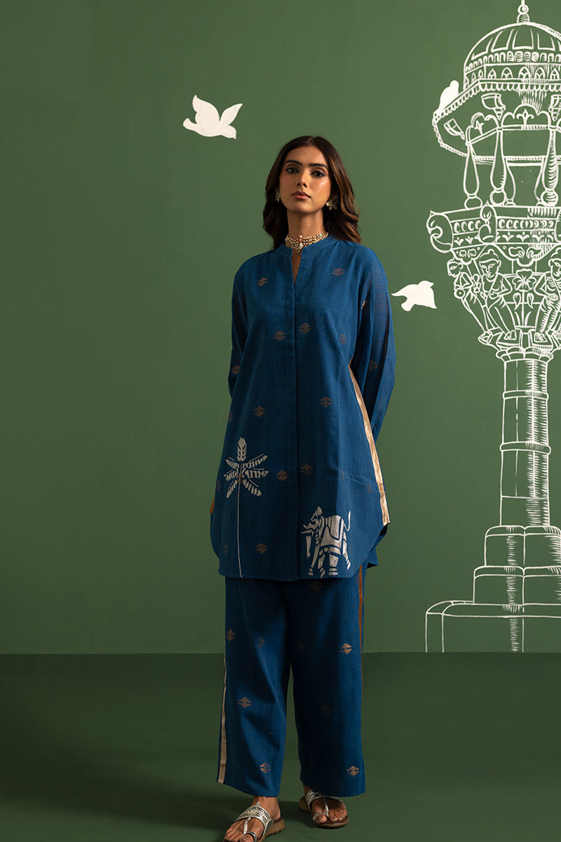 Old city elephant tunic