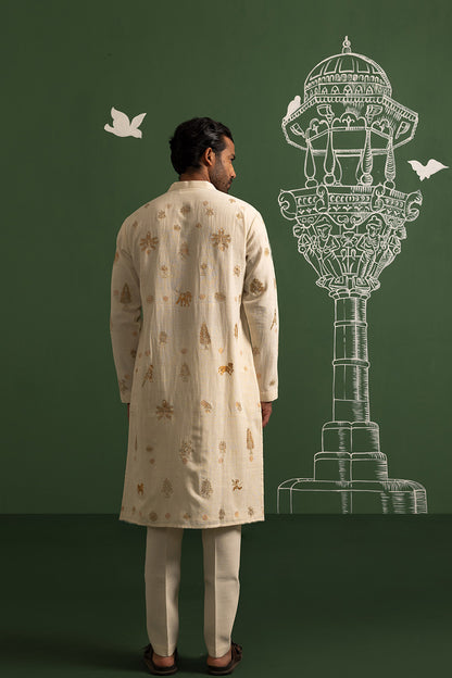 A chowk in the pol kurta