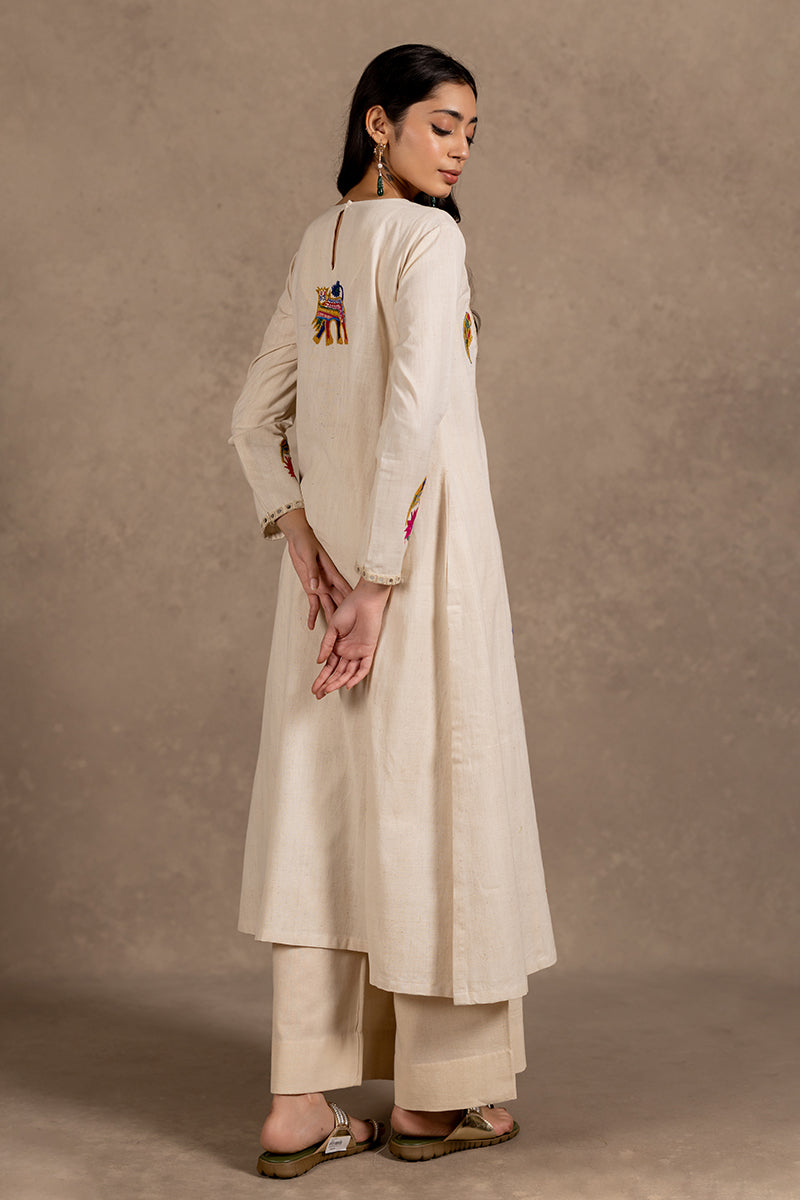 Rang - Off-white Hand Embroidered Kurta
