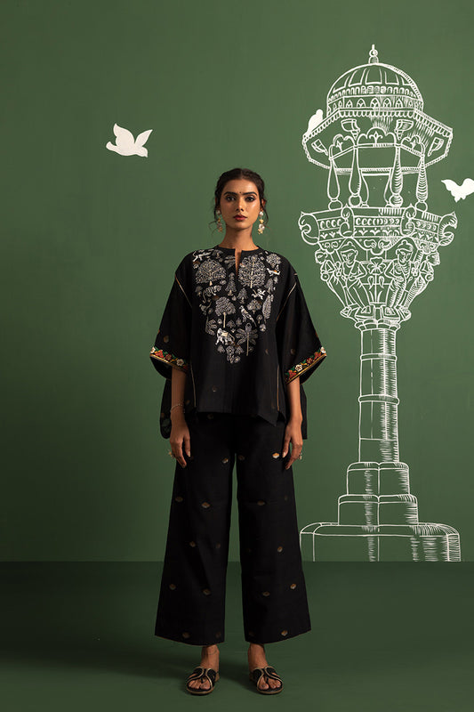 Black zari butti pants