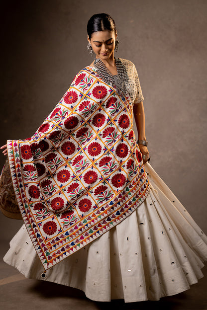 Chandrika - Hand Embroidered Floral Dupatta