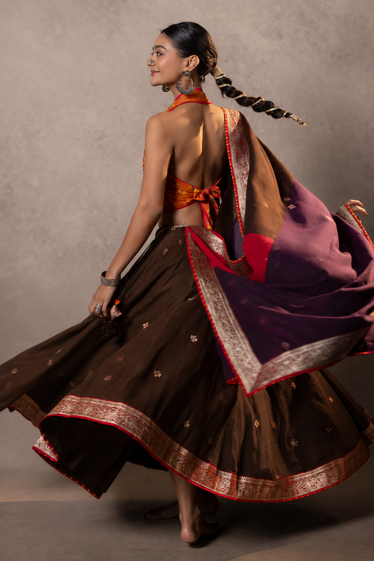 Siddhi - Brown Jamdani Chaniya