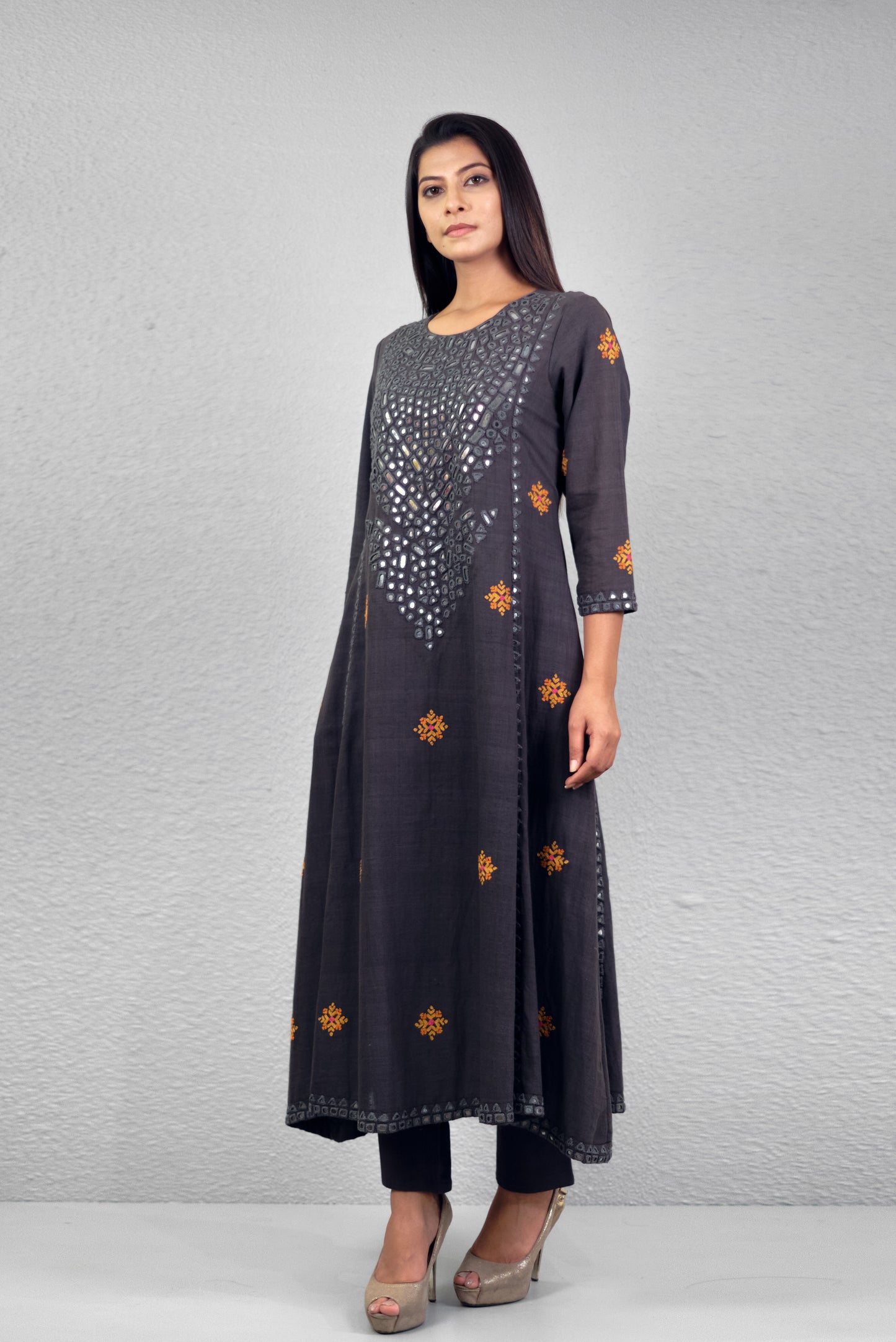 Grey abha kalash yoke kurta