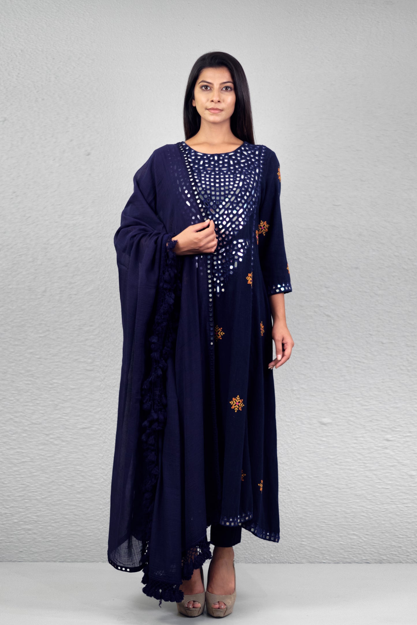 Indigo abha kalash yoke kurta
