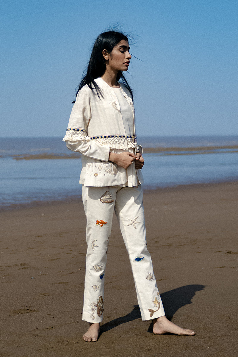 The untanked pant