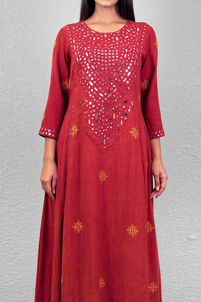 Red abha kalash yoke kurta
