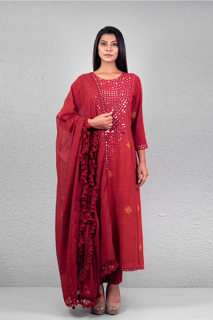 Red mirror fumta kota dupatta
