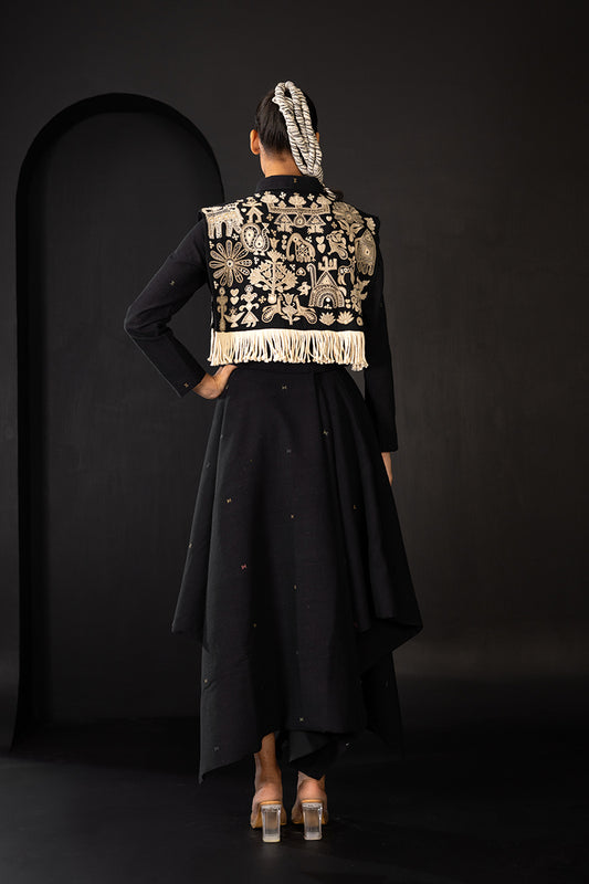 Asymmetrical black skirt