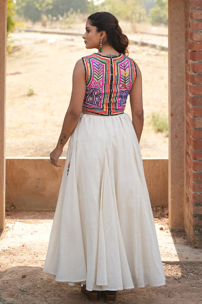 Katab Embroidered Crop Top