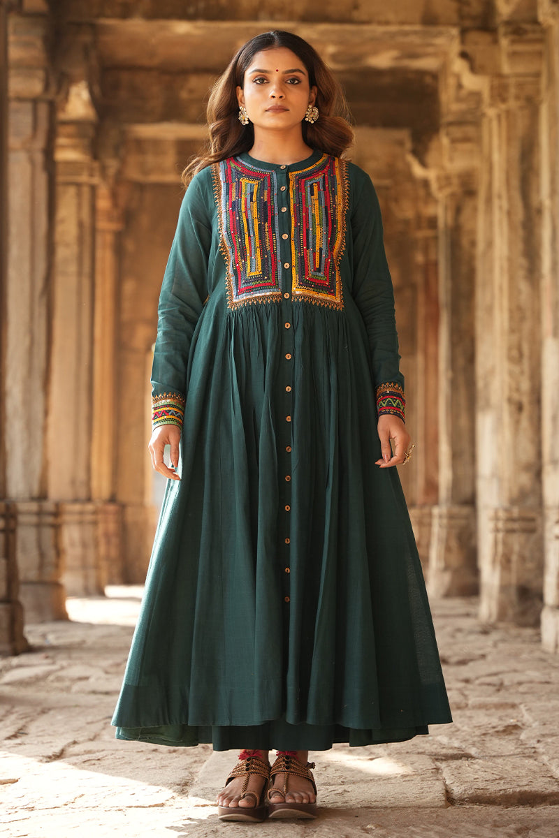 Katab rang yoke kurta