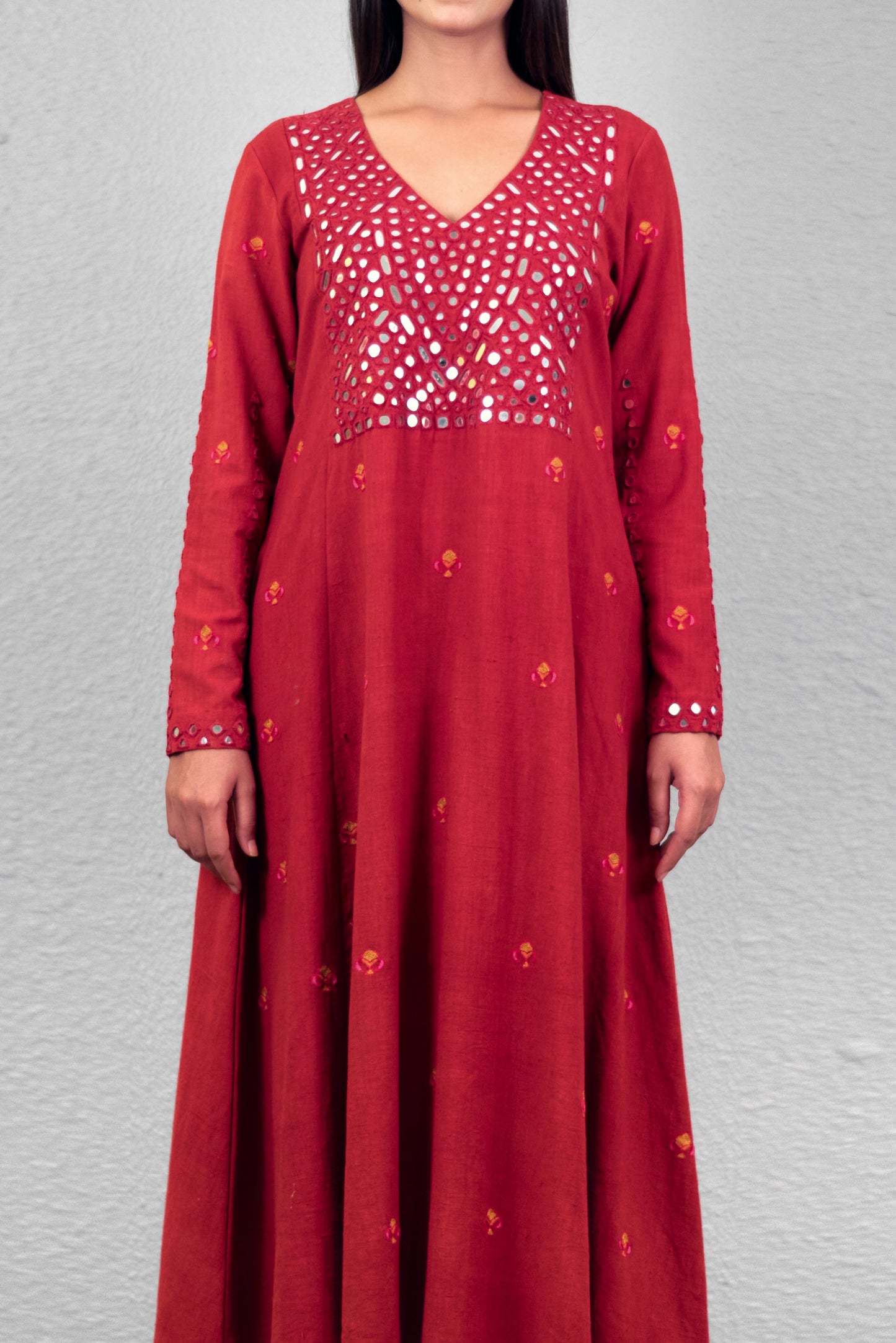 Red abha chaukor yoke kurta