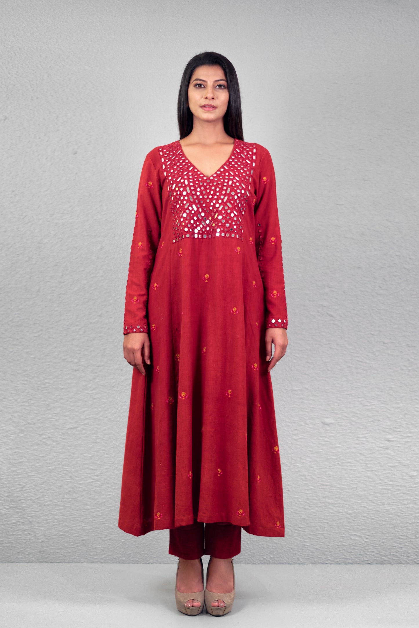 Red abha chaukor yoke kurta