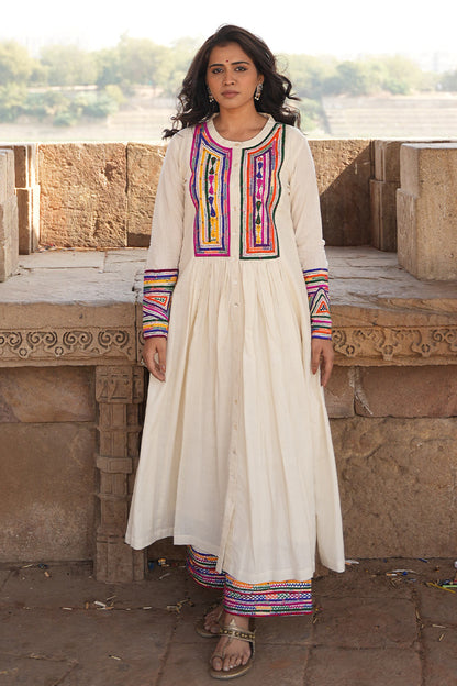 Katab embroidered kurta in ivory