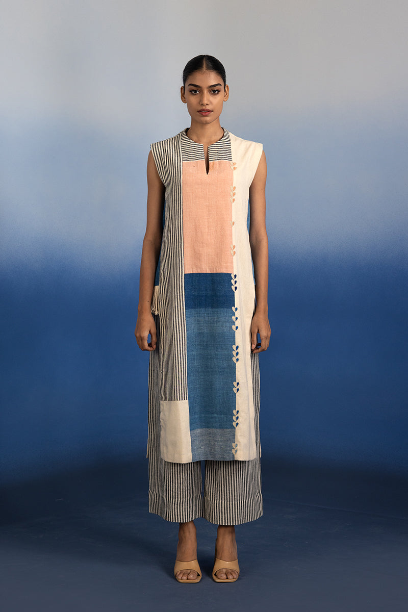 Serene sky tunic