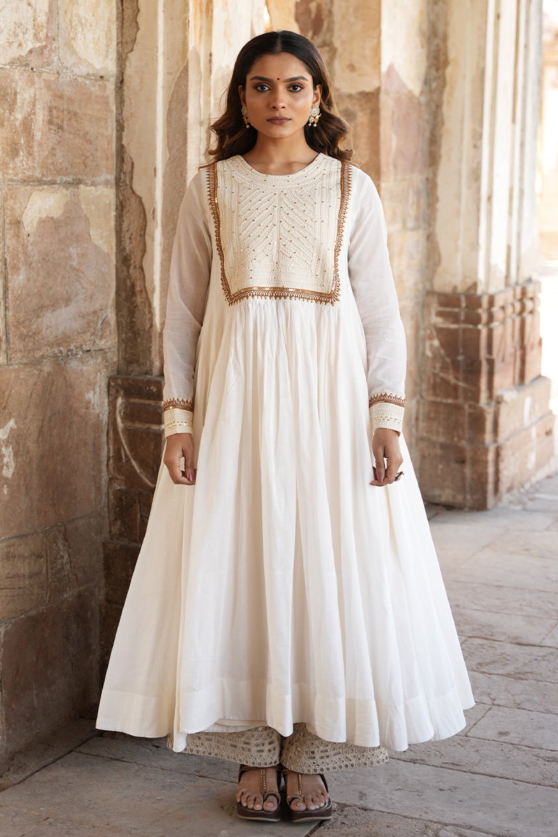 Katab chokor yoke kurta
