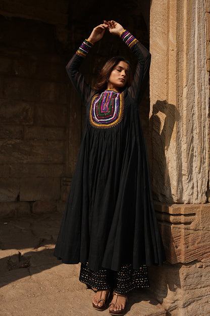 Katab chand yoke kurta